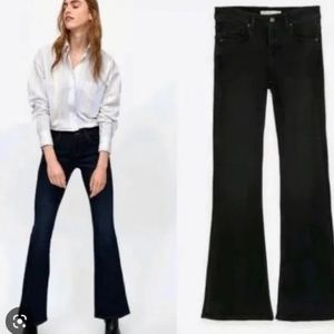 Zara Black Flare Jean/Pant- US 6